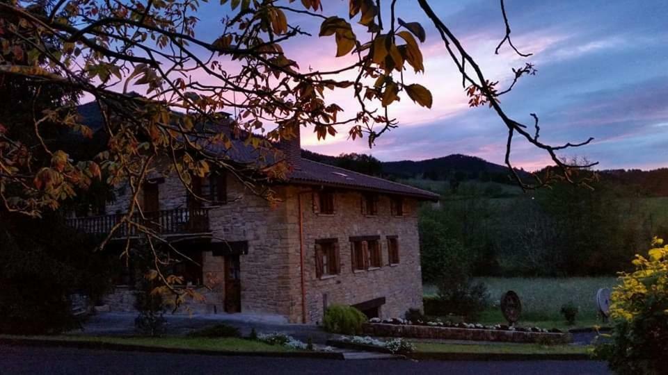 Agroturismo Iberreko Errota Muxika Extérieur photo