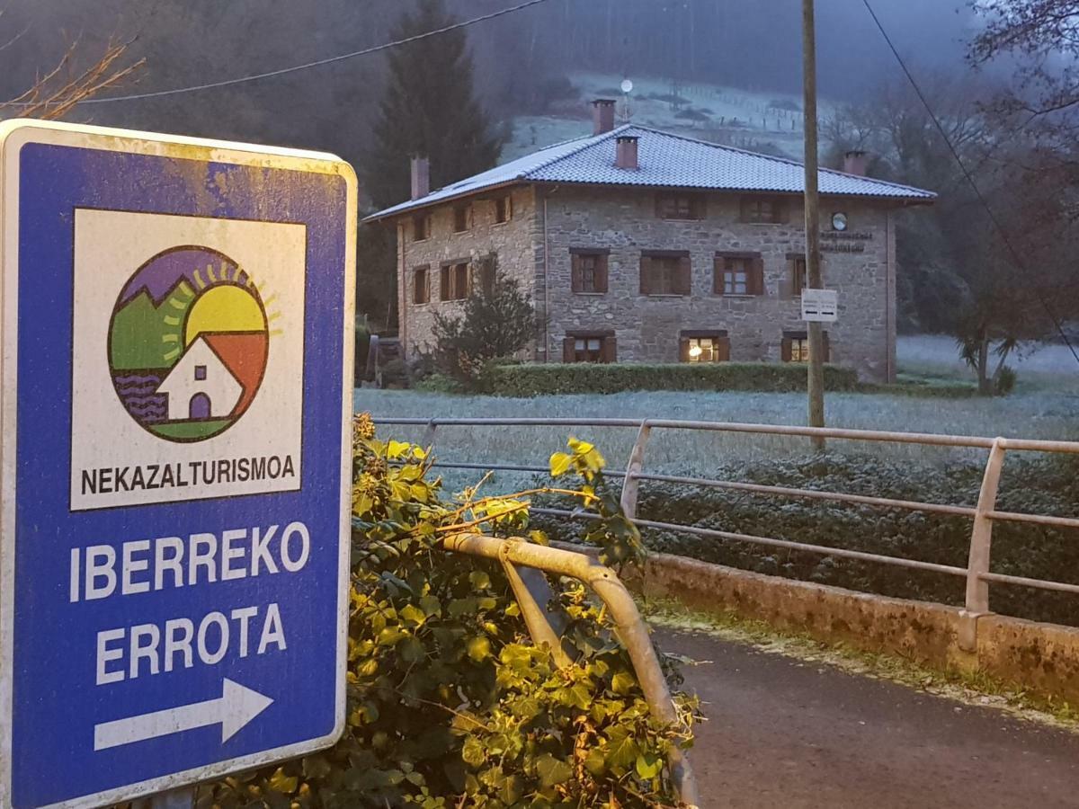 Agroturismo Iberreko Errota Muxika Extérieur photo